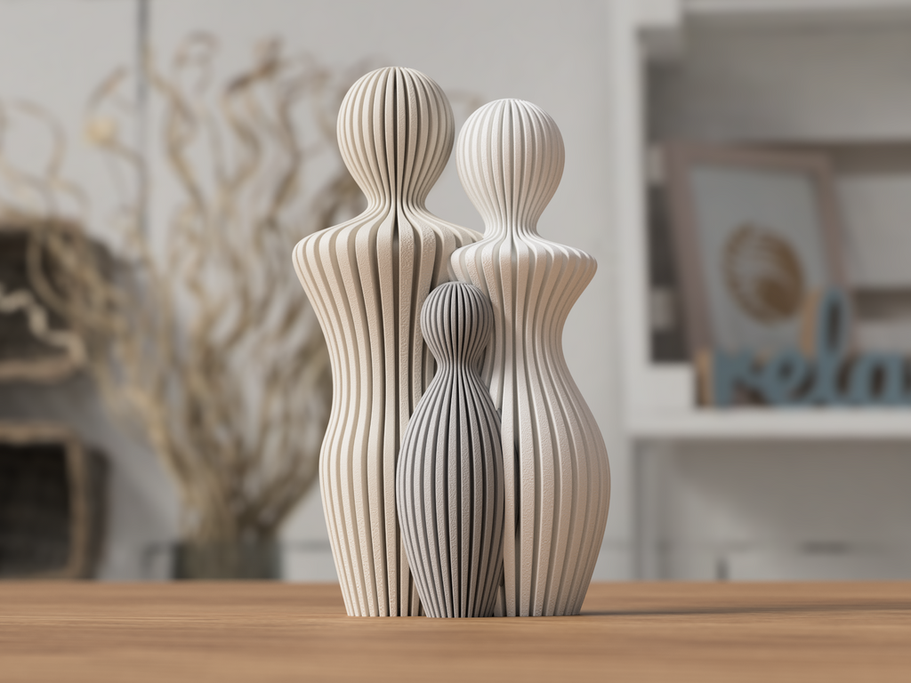 3D-printet familiefigur med forældre og barn