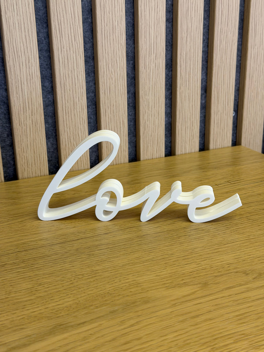 LOVE (billedholder)
